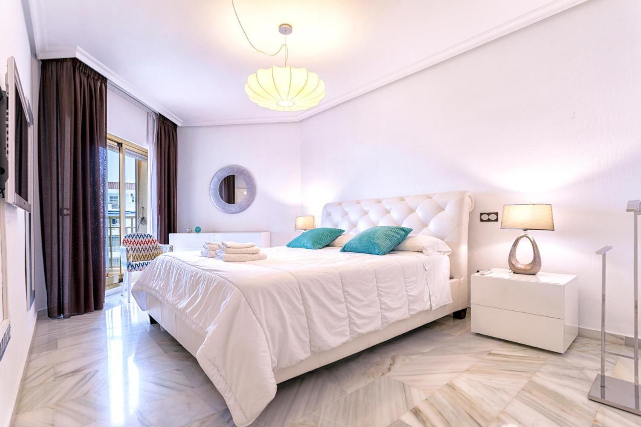 Rentcostadelsol Fuengirola Dona Sofia B Exterior photo